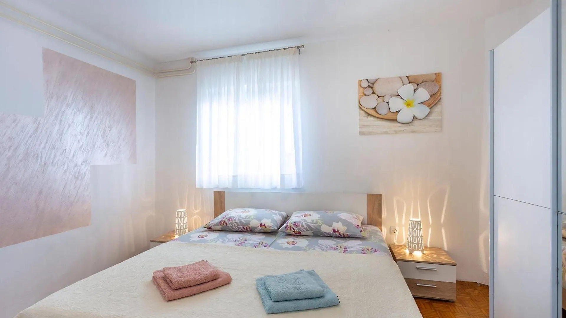 Apartment Perka No,1 Pola